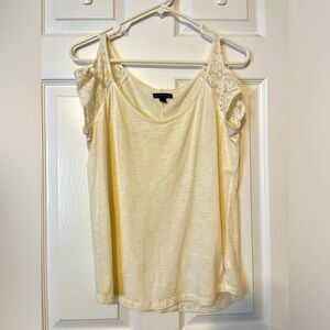 American Eagle hang off shoulder shirt